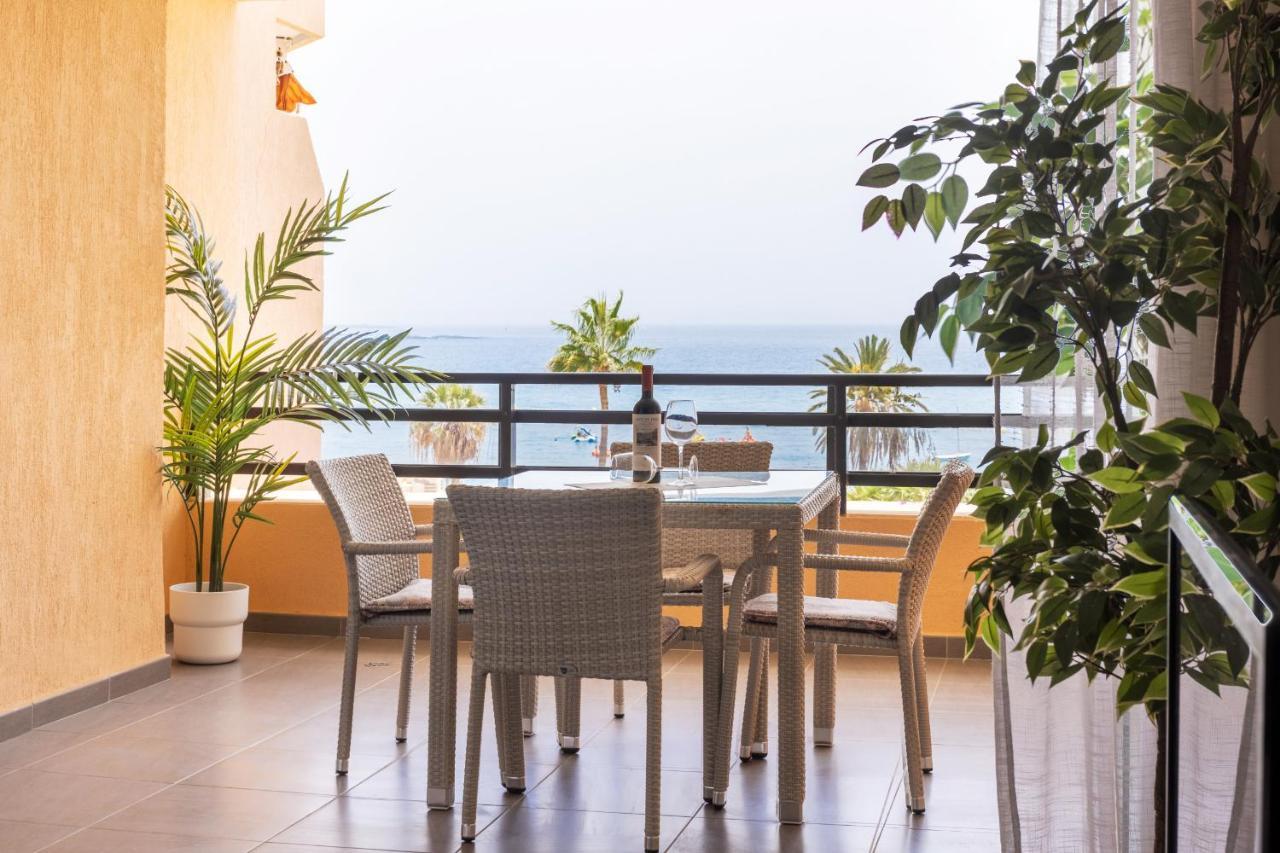Ferienwohnung Frontline Penthouse With Heated Pool And Parking Los Cristianos  Exterior foto