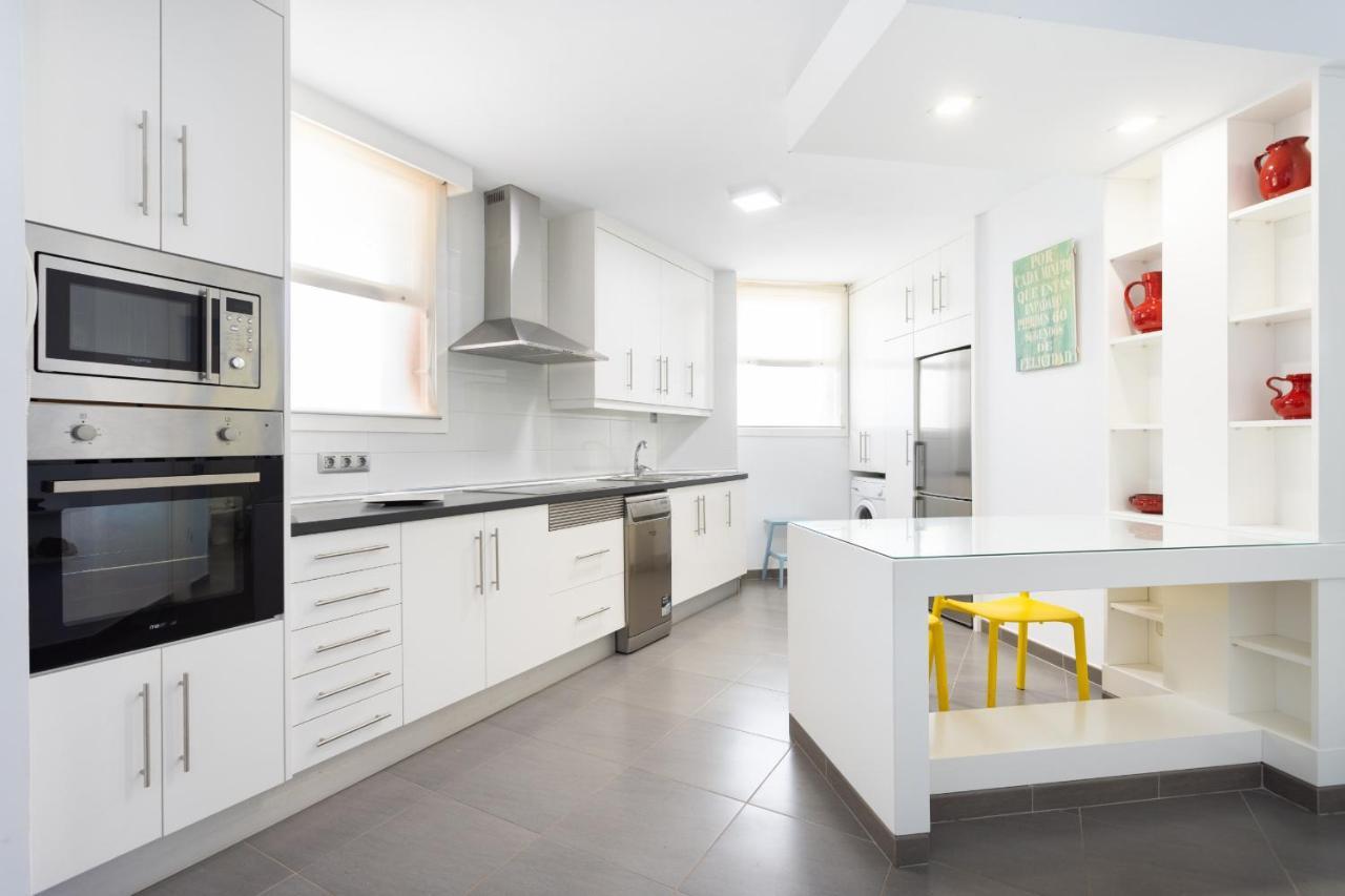 Ferienwohnung Frontline Penthouse With Heated Pool And Parking Los Cristianos  Exterior foto