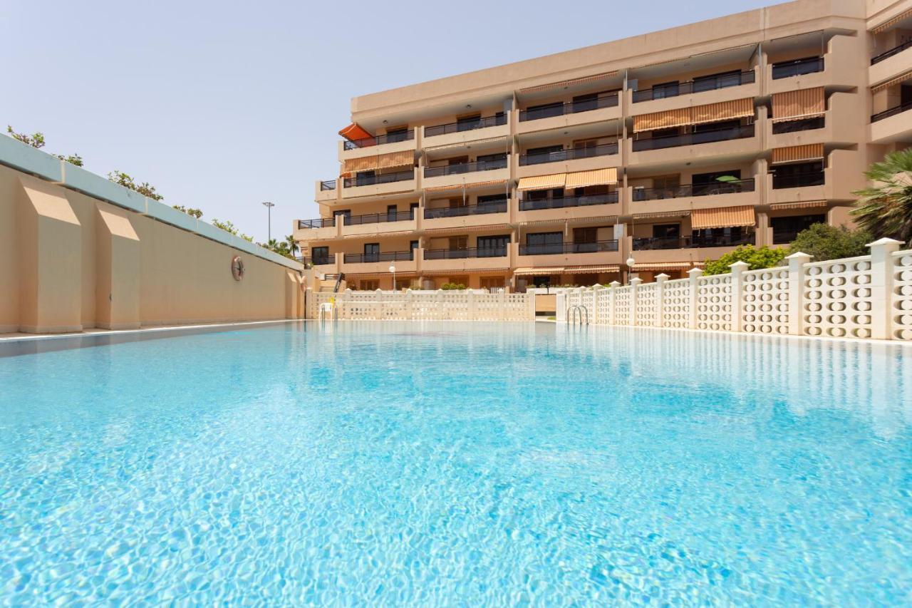 Ferienwohnung Frontline Penthouse With Heated Pool And Parking Los Cristianos  Exterior foto